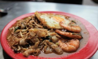 This Is The Best Wet Char Kuey Teow In KL! - Munch by WORLD OF BUZZ