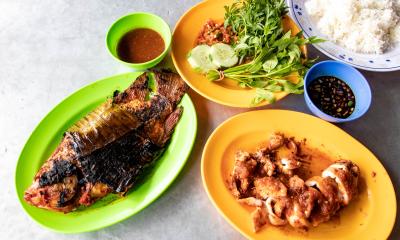 This Gerai in KL Serves The Best Ikan Bakar for Lunch! - Munch by WORLD OF BUZZ