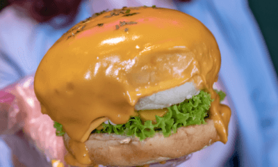 This KL Burger Joint Pours Cheese All Over Its Burger! - Munch by WORLD OF BUZZ