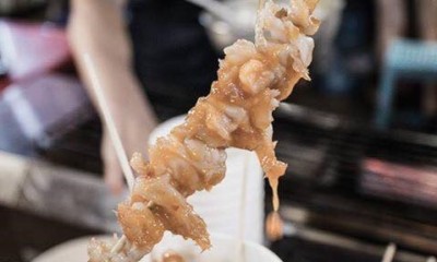 Juicy Grilled Jellyfish at Bangkok Night Market! - Munch by WORLD OF BUZZ